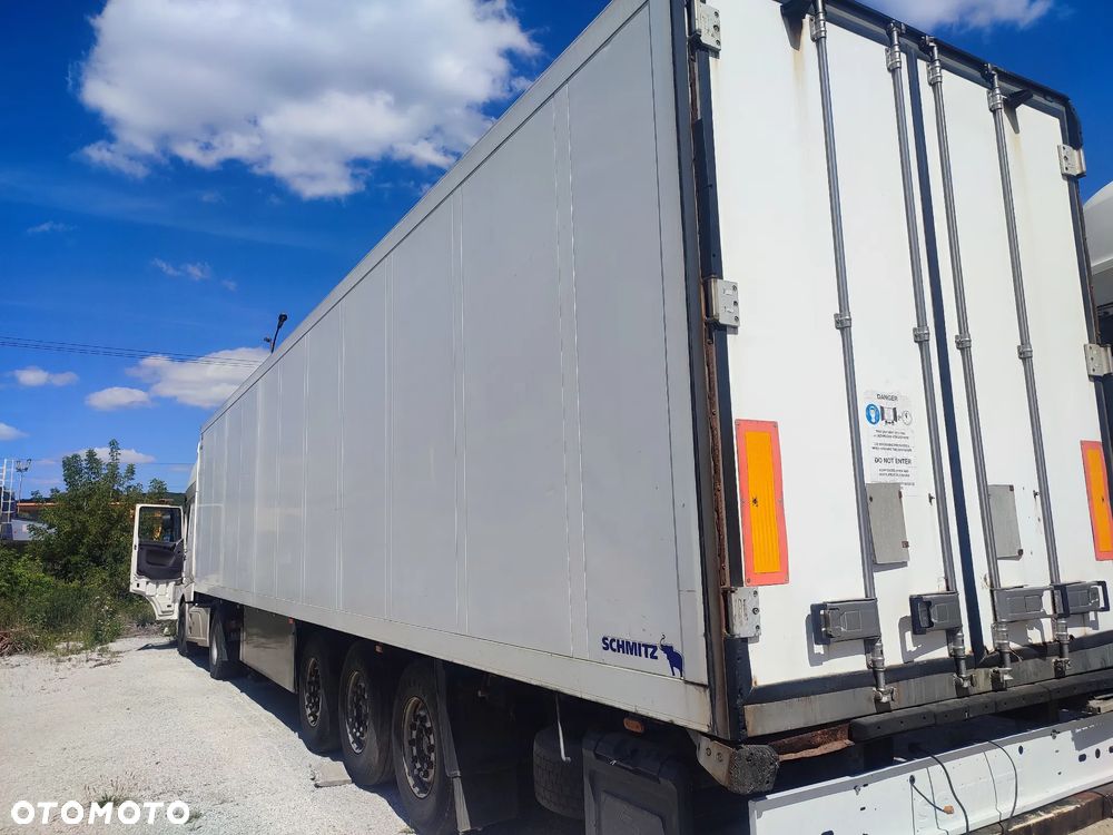 Schmitz Cargobull SKO 24 - 2