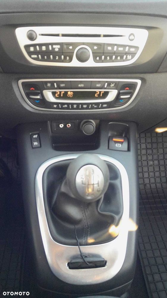 Renault Scenic - 7