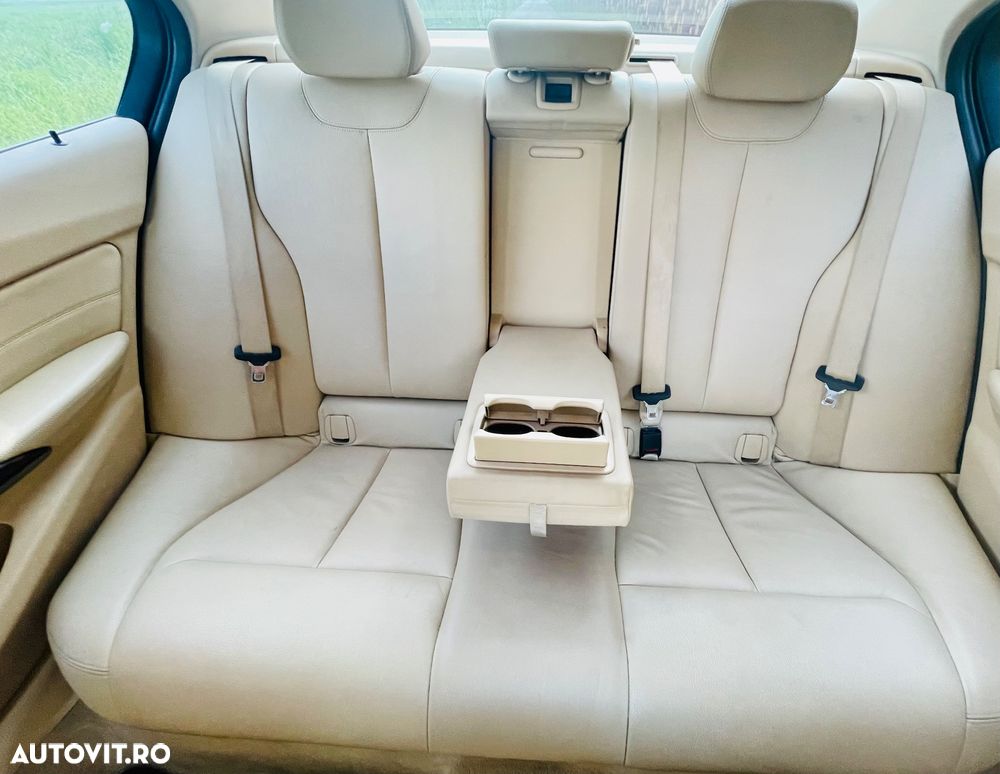 BMW Seria 3 320d Modern Line - 7