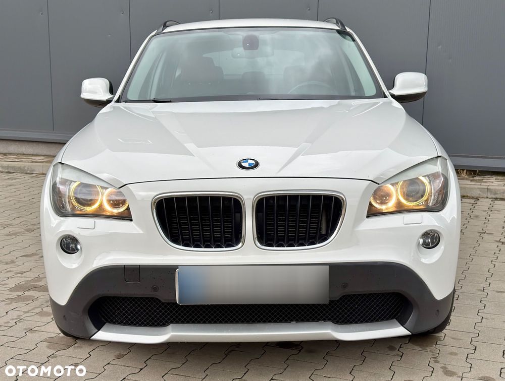 BMW X1 xDrive18d Sport Line - 3