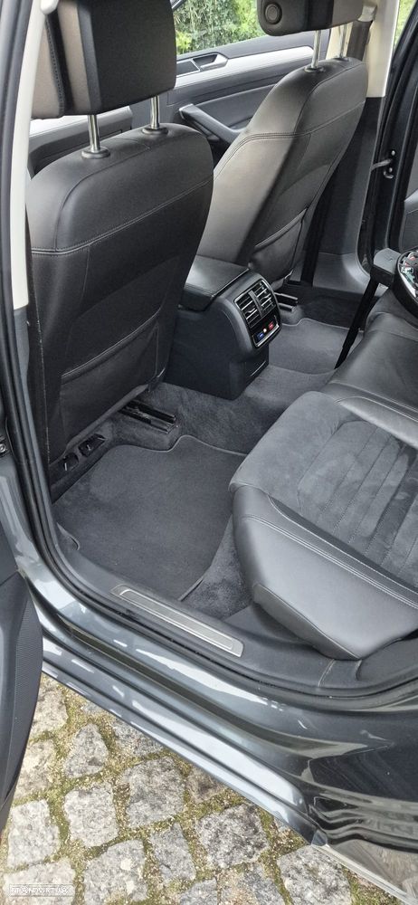VW Passat Variant 2.0 TDi Highline - 21