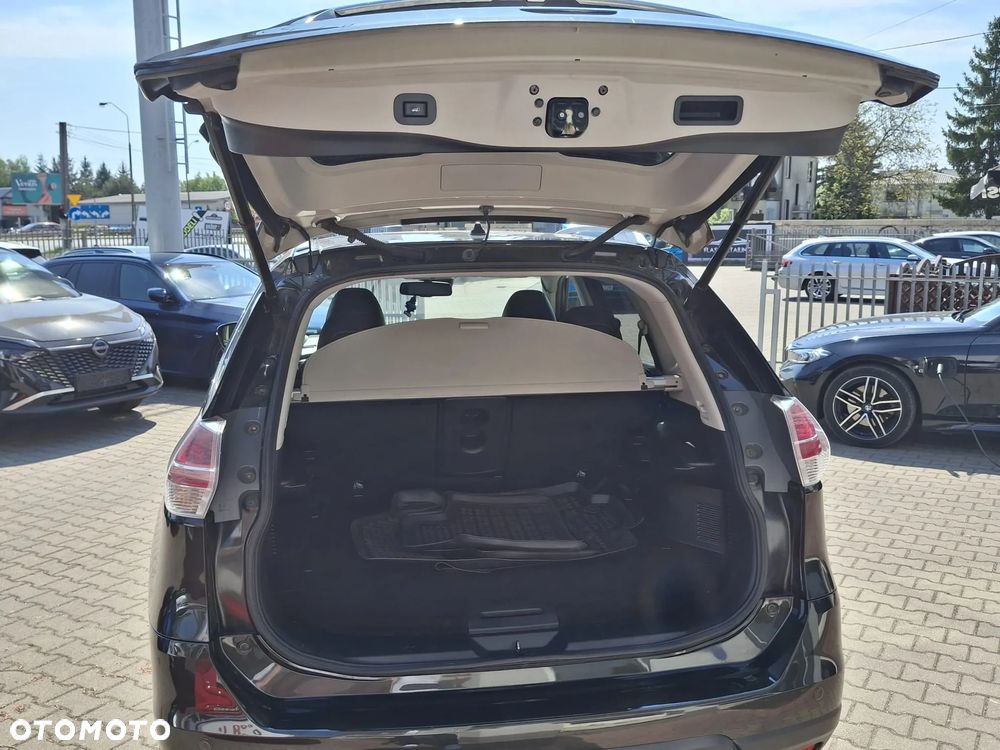 Nissan X-Trail 1.6 DCi Tekna 2WD - 17