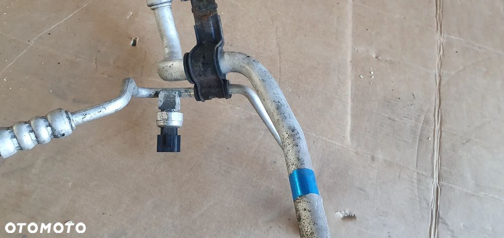 Przewód rurka klimatyzacji klimy Kia Sportage III 2.0 CRDI 97775-3U300 - 3