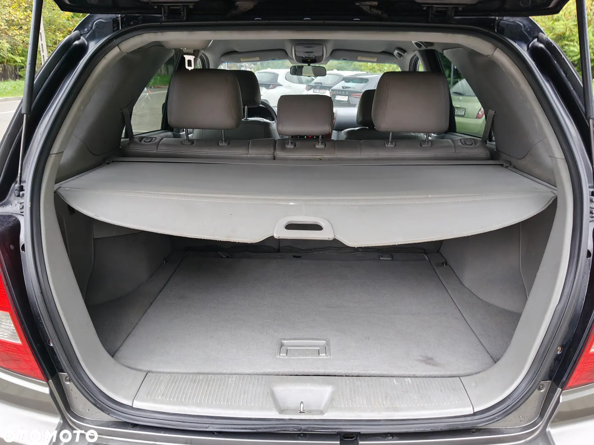 Kia Sorento 2.5 CRDi (air) - 19
