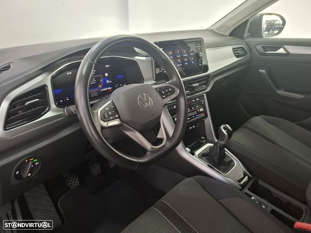 VW T-Roc 1.0 TSI Urban - 12