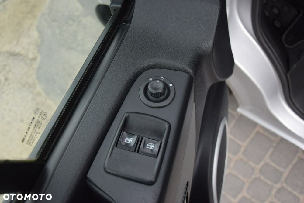 Renault Trafic - 22