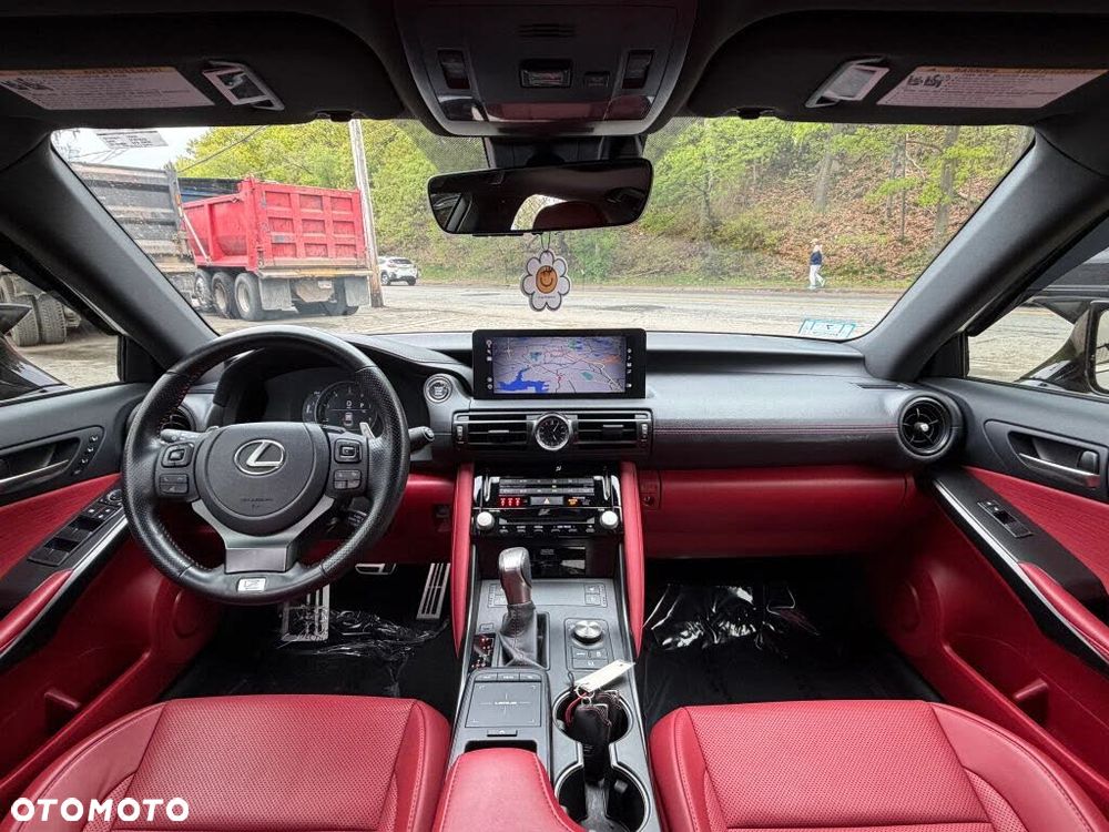 Lexus IS - 25