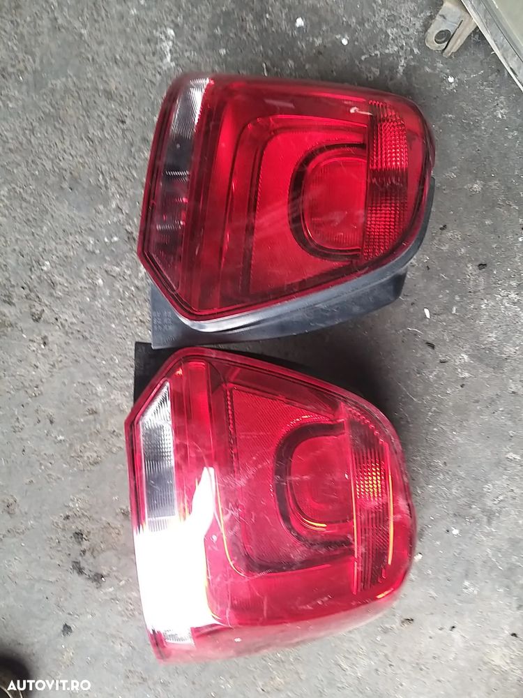 Stop Dreapta Si Stanga 250/buc pentru Volkswagen Polo 6R an 2010-2015 - 1