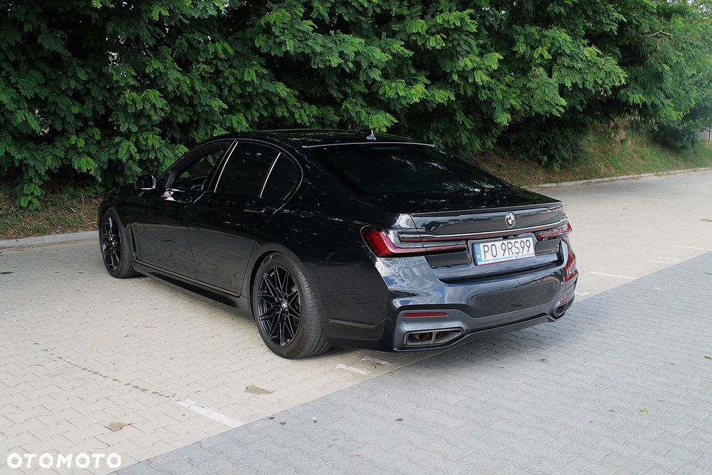 BMW Seria 7 750i xDrive - 6