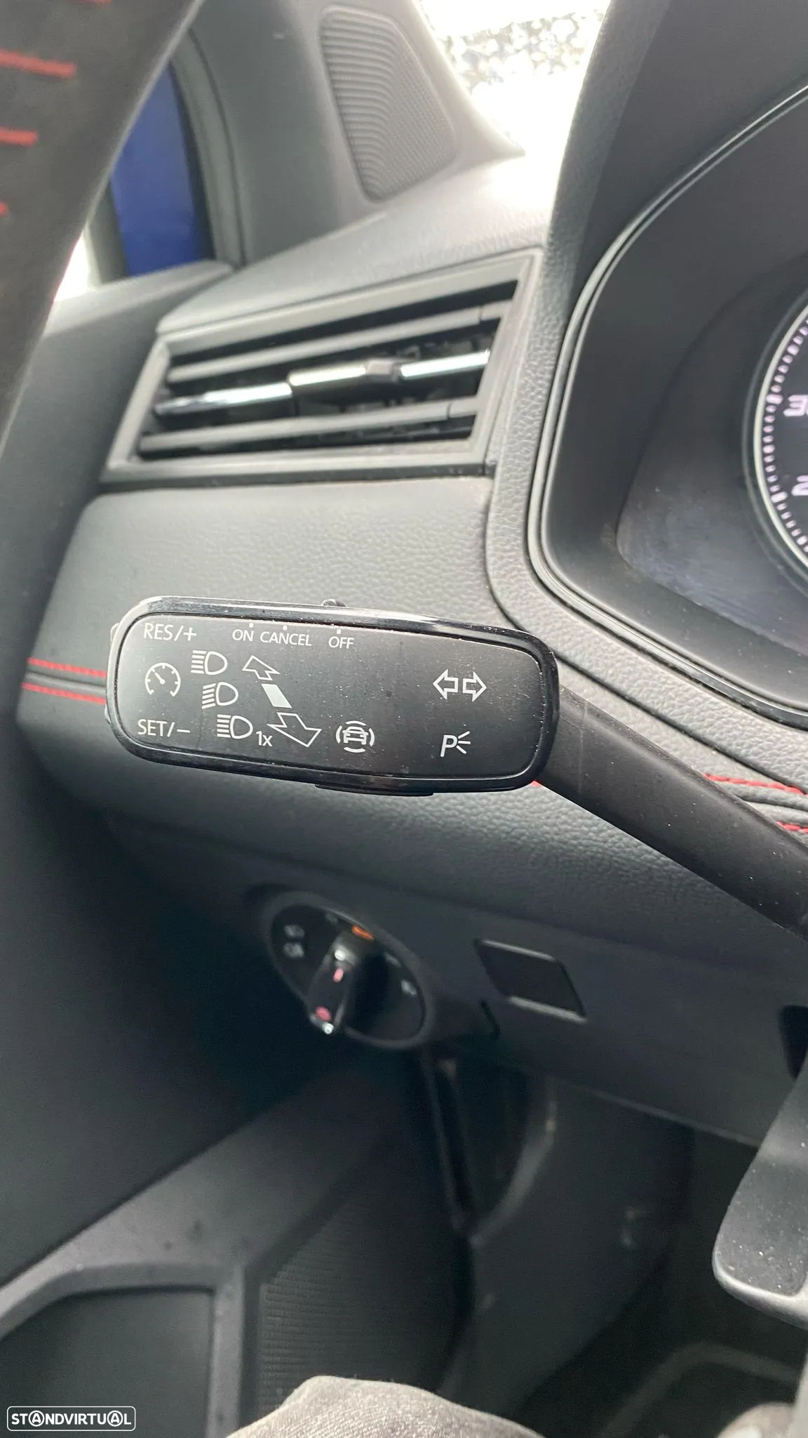 SEAT Arona 1.0 TSI FR - 33