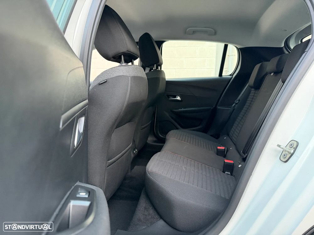 Peugeot e-208 Active Pack - 15