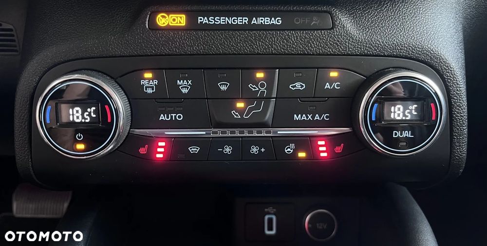 Ford Focus 1.5 EcoBoost STart-Stopp-System VIGNALE - 17