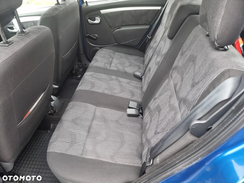 Dacia Sandero - 5