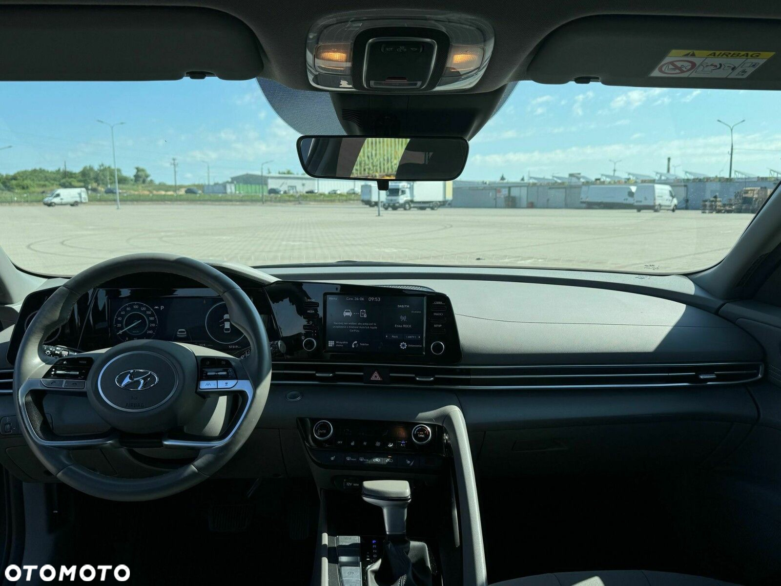 Hyundai Elantra 1.6 Smart CVT - 19