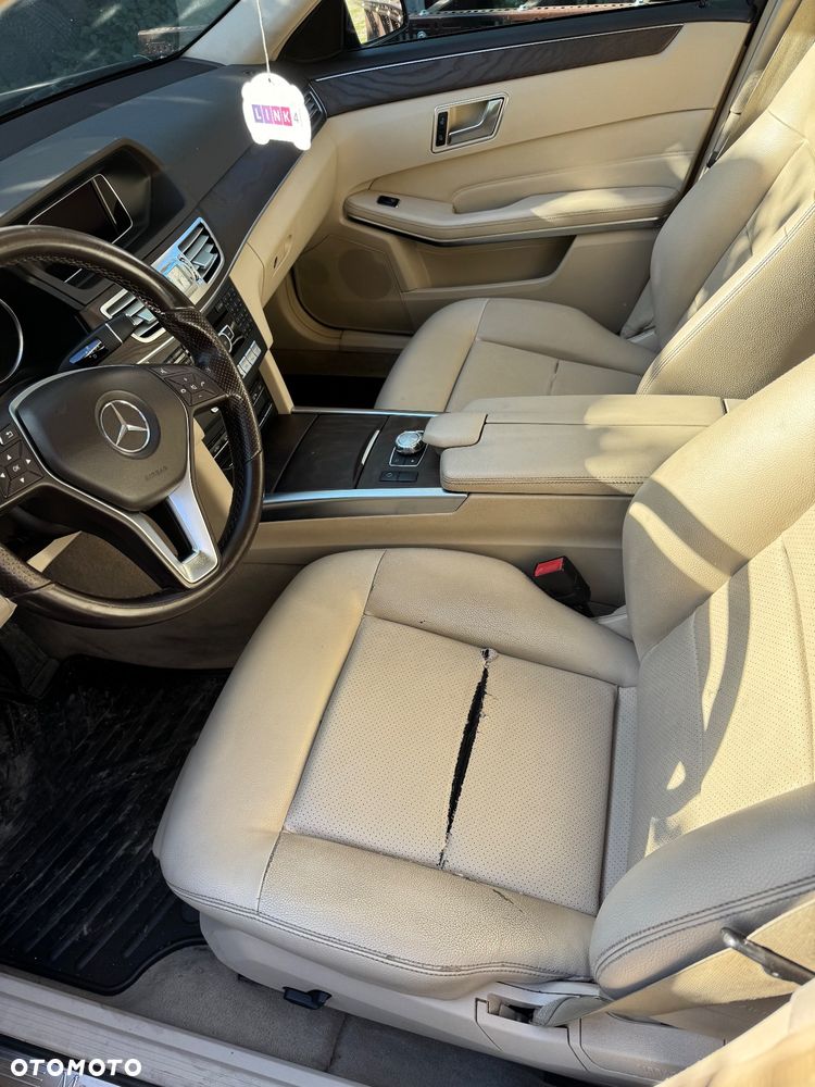 Mercedes-Benz Klasa E 220 BlueTEC 7G-TRONIC Elegance - 18