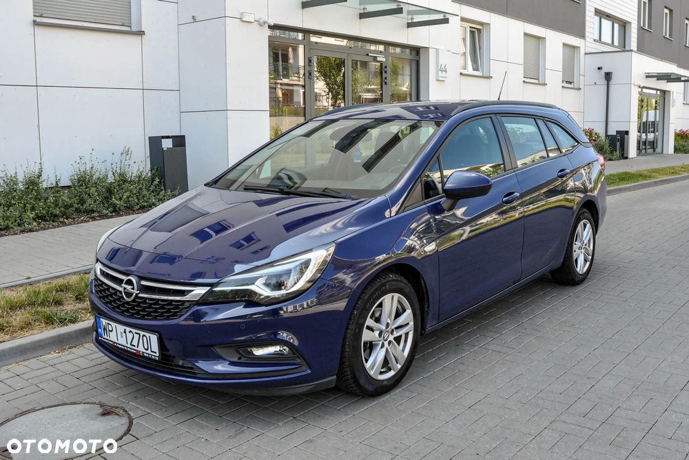 Opel Astra - 1