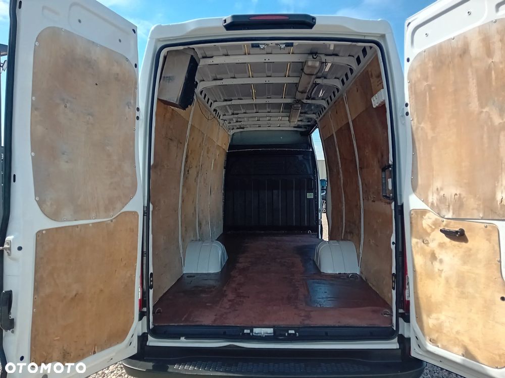 Iveco Daily - 9
