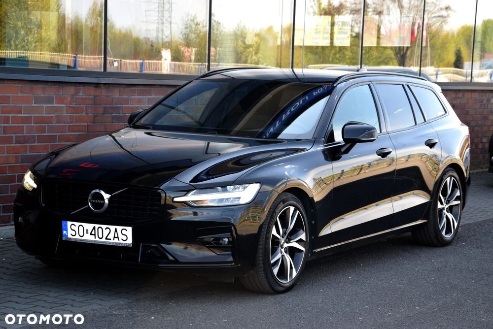Volvo V60 B4 D R-Design - 12