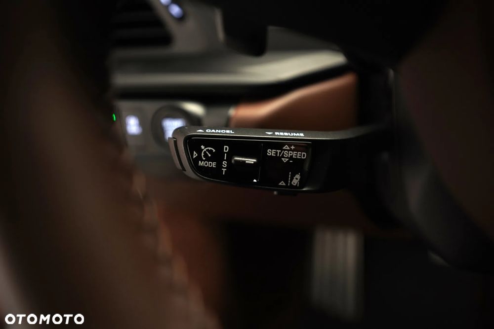 Porsche 911 Targa 4 GTS - 19