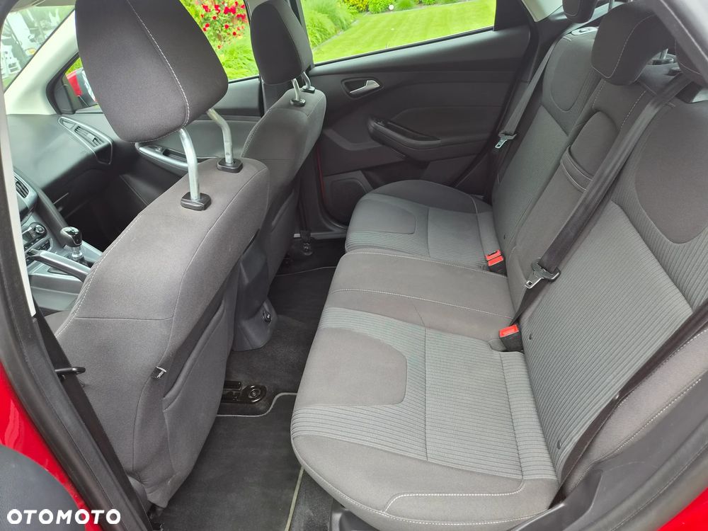 Ford Focus 1.6 TDCi DPF Titanium - 13