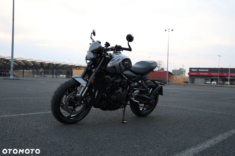 Triumph Trident - 27