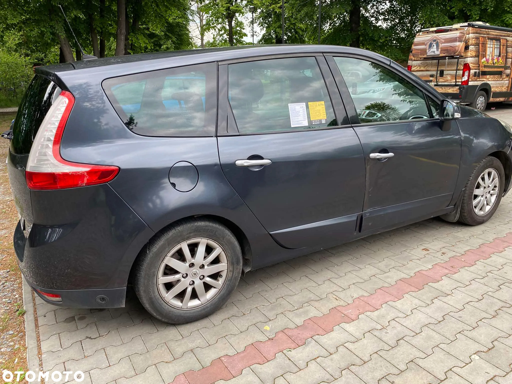 Renault Grand Scenic - 6