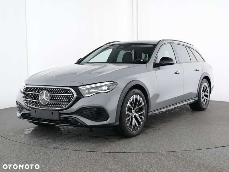 Mercedes-Benz Klasa E 300 de PHEV 4-Matic All-Terrain Avantgarde 9G-Tronic - 3