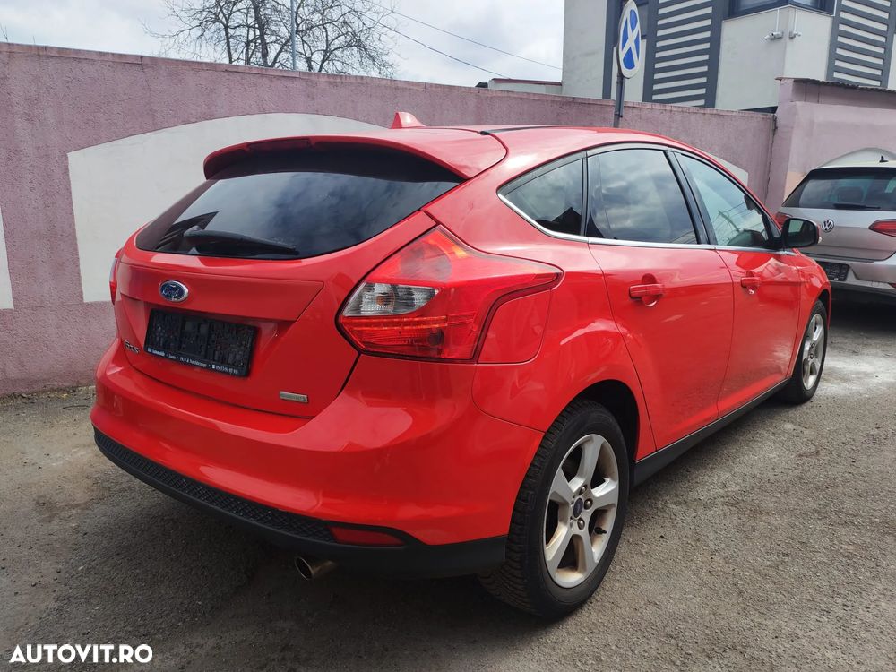 Ford Focus 1.6 EcoBoost Start-Stopp-System Titanium - 9