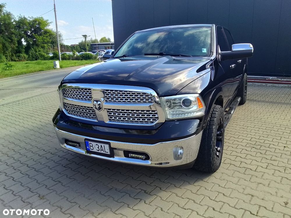 Dodge RAM ver-5-7-crew-cab-longbed-laramie-black - 2