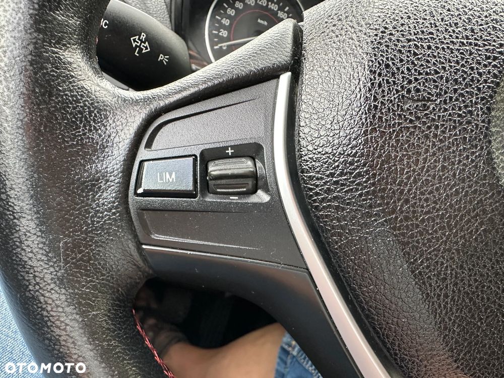 BMW Seria 1 116d DPF - 23