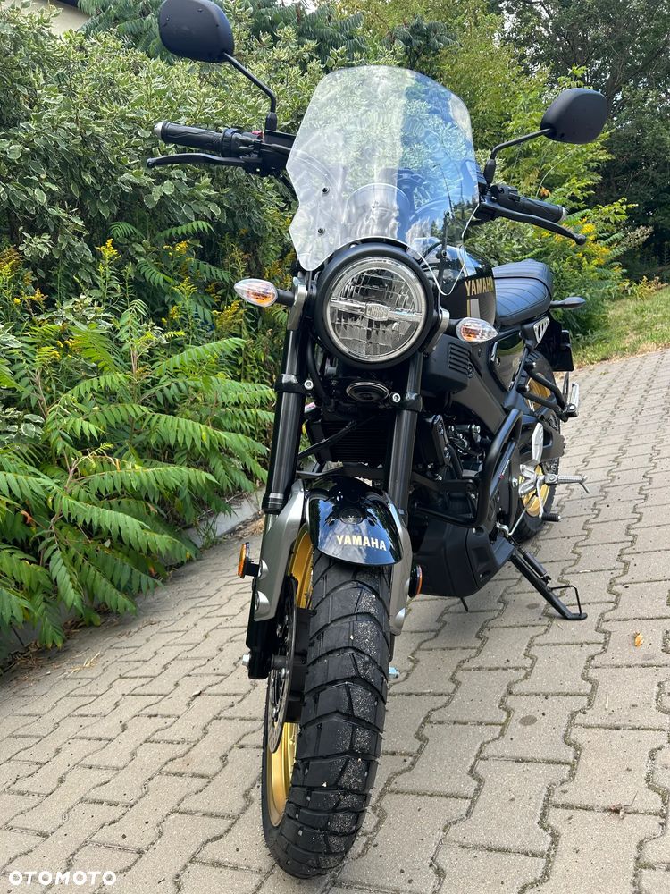 Yamaha XSR - 3