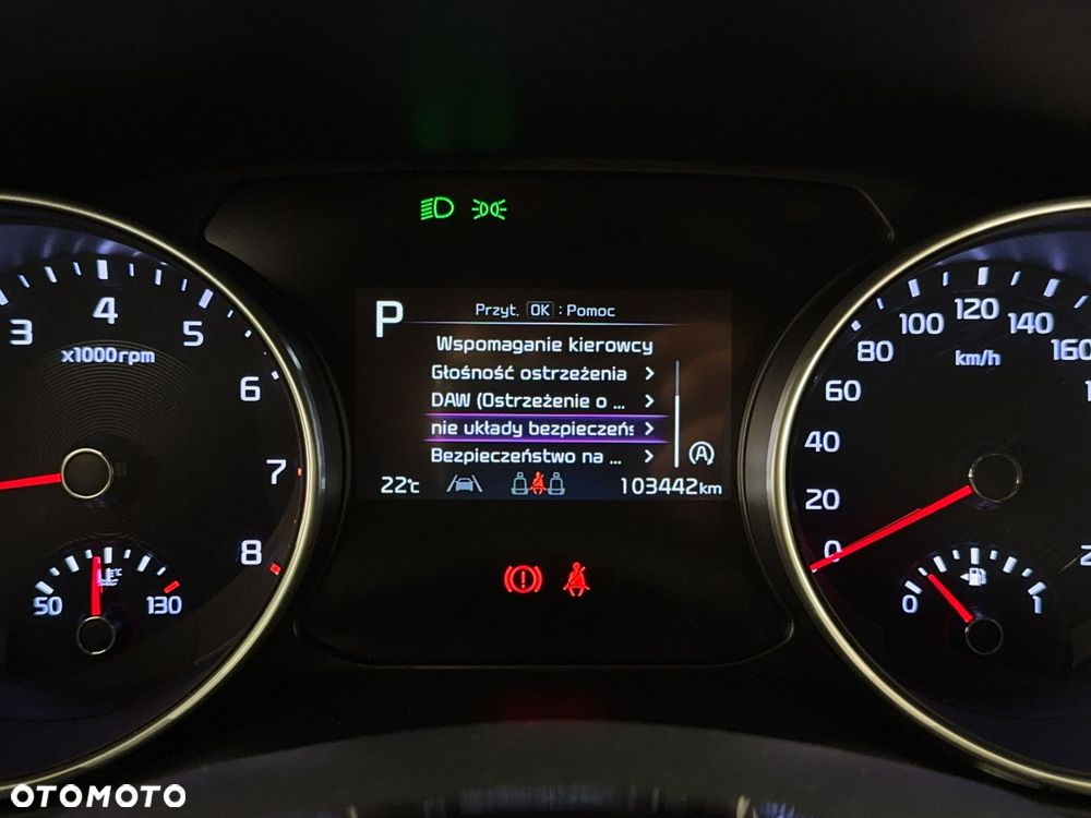 Kia XCeed - 24