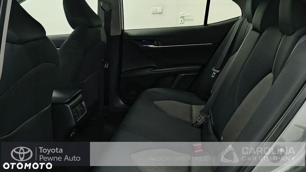 Toyota Camry 2.5 Hybrid Comfort CVT - 14