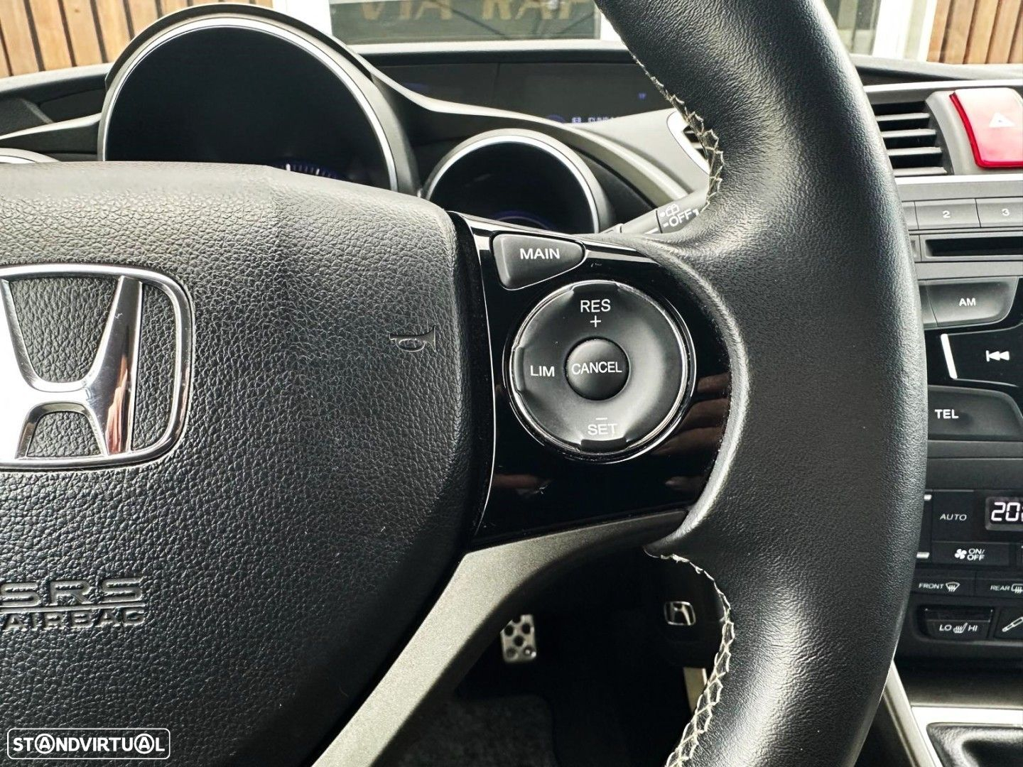 Honda Civic Tourer 1.6 i-DTEC Sport - 34