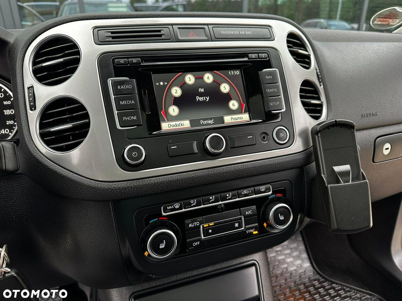 Volkswagen Tiguan 1.4 TSI BlueMotion Technology Cup Sport & Style - 24