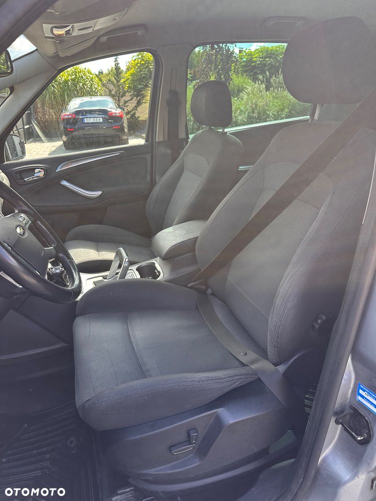 Ford S-Max 2.0 TDCi DPF Trend - 13