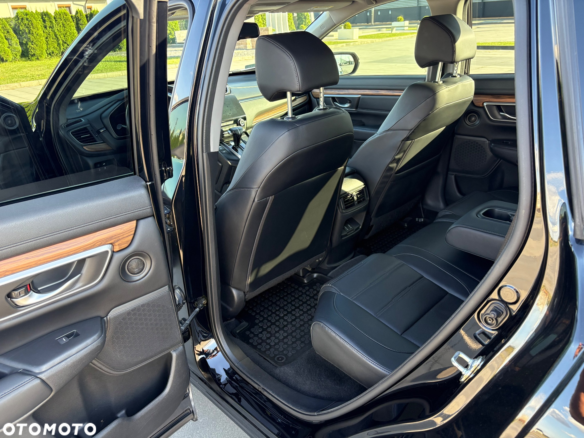 Honda CR-V 1.5T 4WD CVT Executive - 12