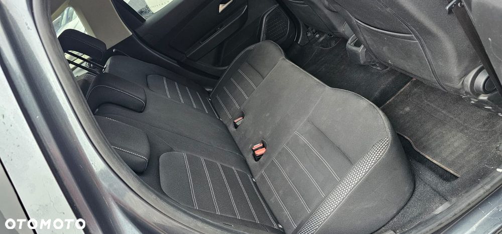 Dacia Duster TCe 150 2WD GPF Prestige - 11