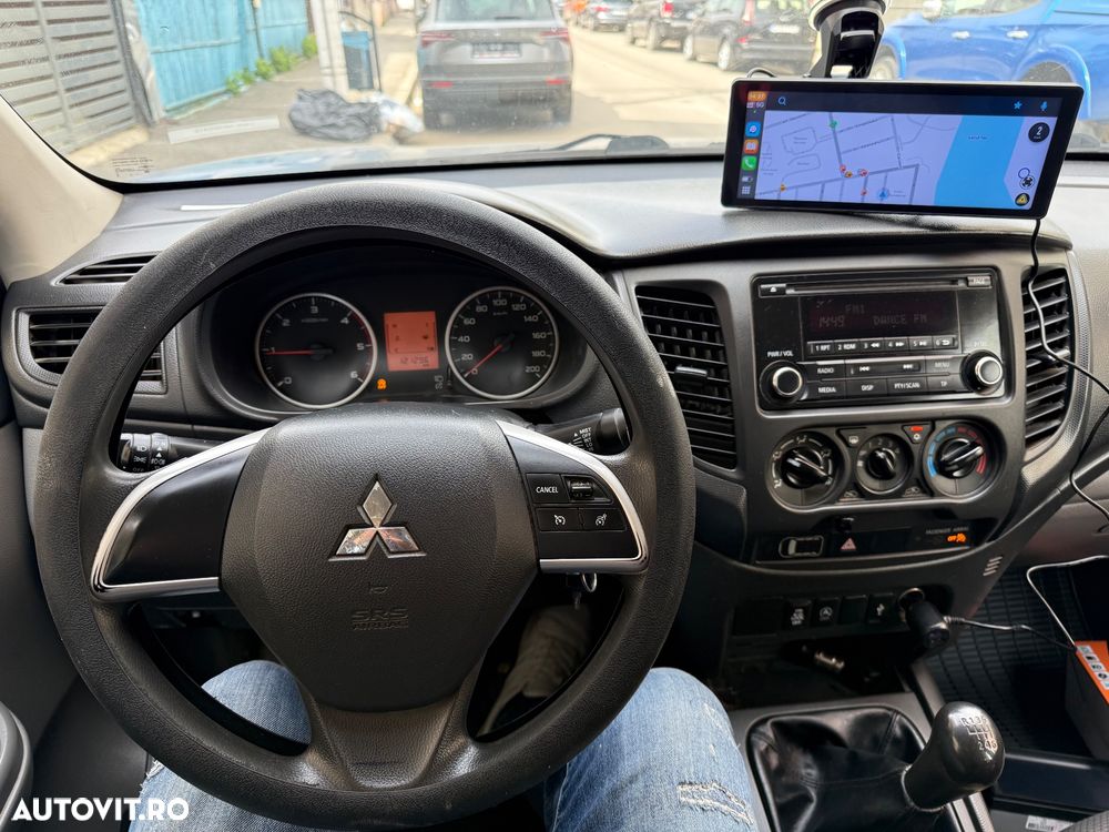 Mitsubishi L200 Double Cab M/T Invite - 23