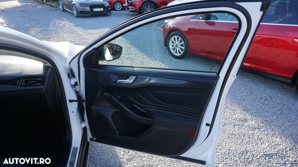 Ford Focus 1.0 EcoBoost MHEV Active - 10