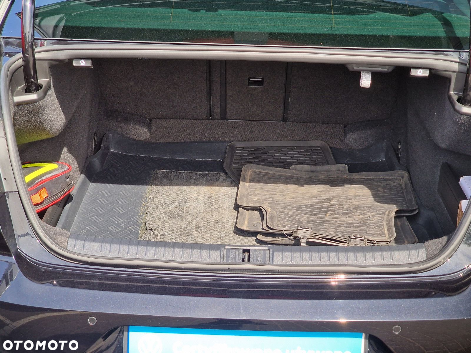 Volkswagen Passat 2.0 TDI Elegance DSG - 14