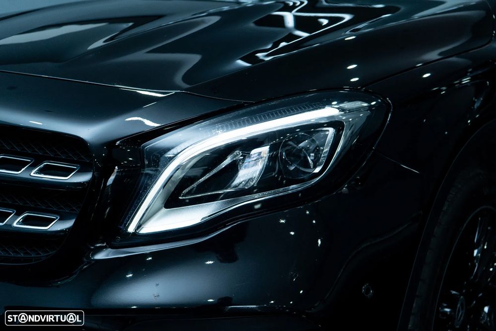 Mercedes-Benz GLA 180 7G-DCT AMG Line - 16