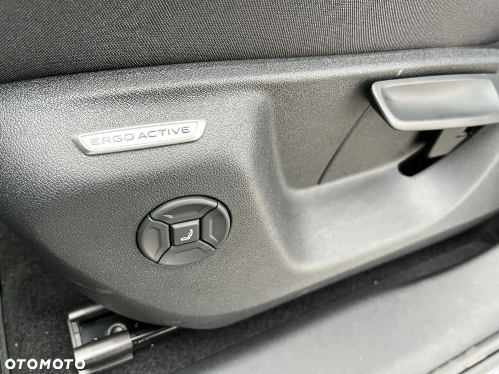 Volkswagen Tiguan 2.0 TDI Elegance DSG - 27