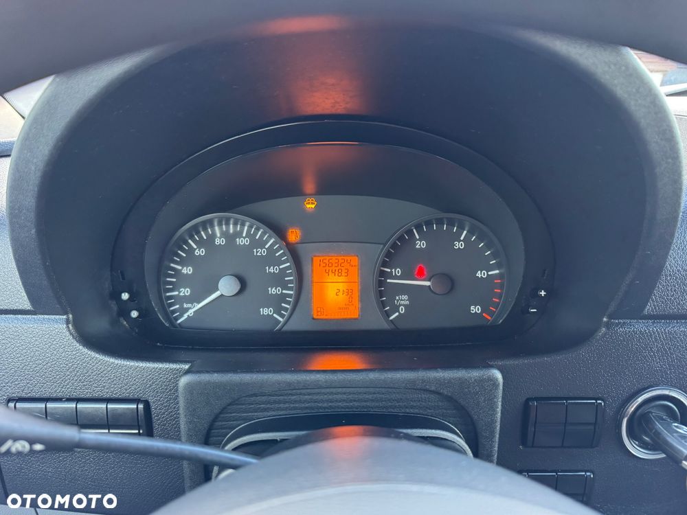 Mercedes-Benz Sprinter 216 CDI - 24