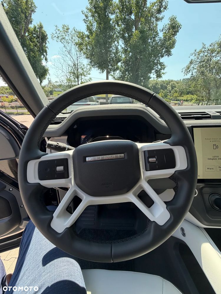 Land Rover Defender 3.0 D250 mHEV S - 15