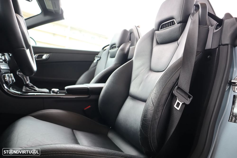 Mercedes-Benz SLK 200 (BlueEFFICIENCY) 7G-TRONIC - 17