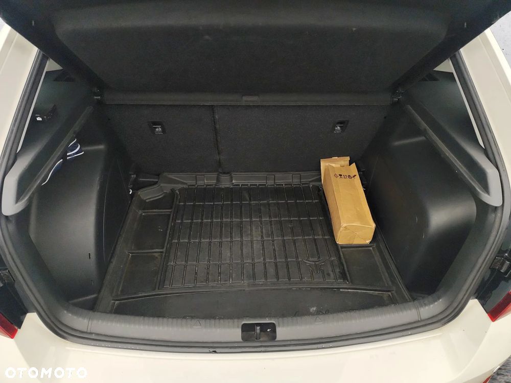 Skoda RAPID 1.4 TDI DPF Ambition - 22