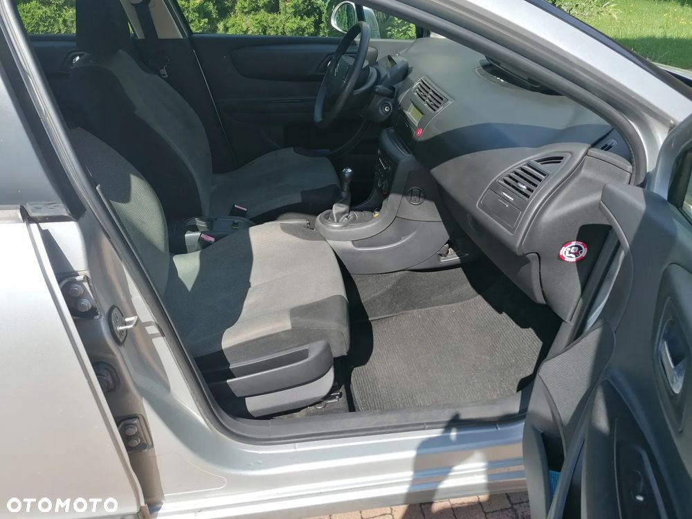 Citroën C4 - 12