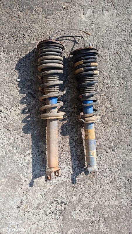 AMORTYZATOR LEWY TYŁ TYLNI TYLNY NISSAN GTR GT-R R35 - 1