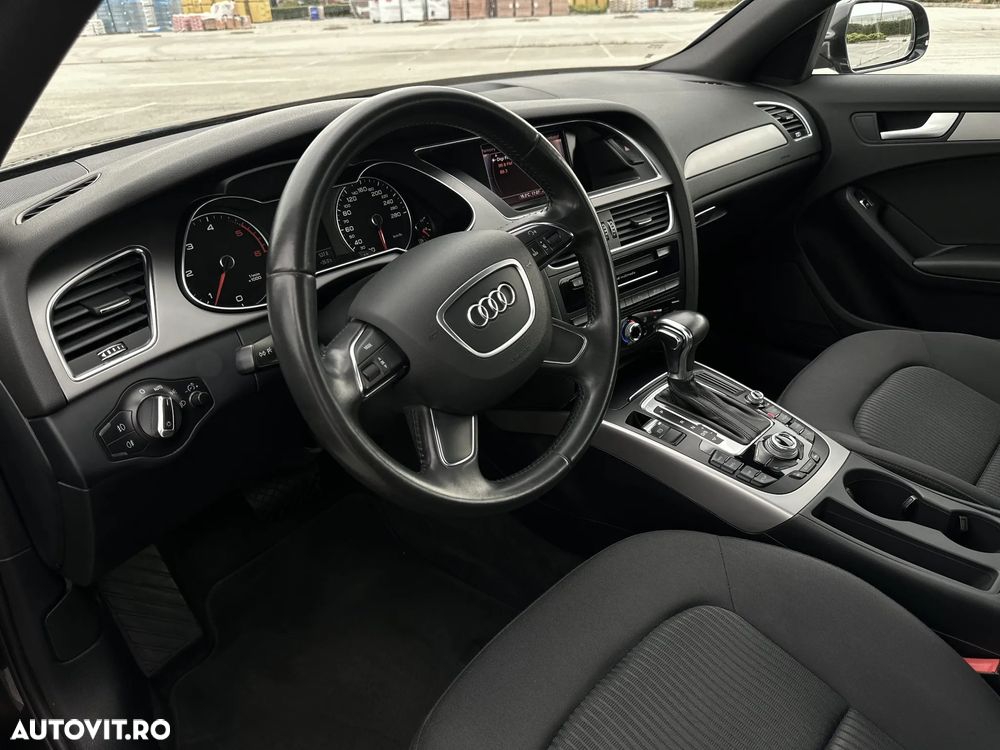 Audi A4 2.0 TDI DPF multitronic Ambiente - 19